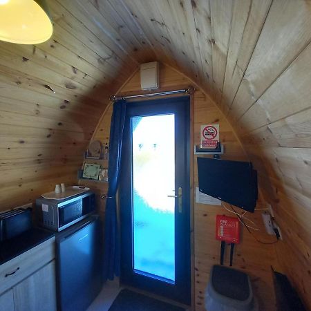 Hillside Camping Pods And Shepherd'S Hut Hotell Wick  Eksteriør bilde