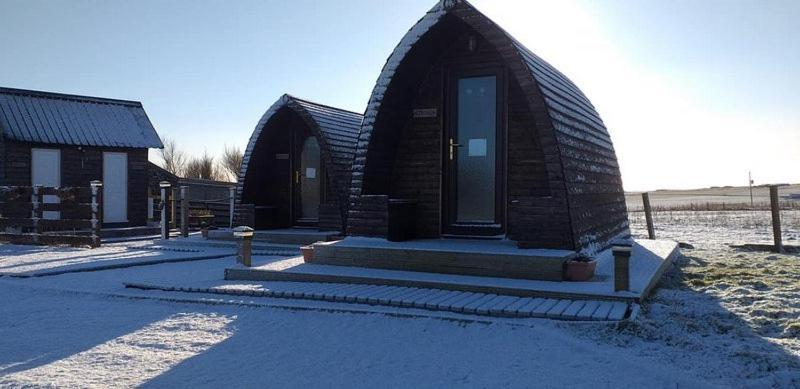 Hillside Camping Pods And Shepherd'S Hut Hotell Wick  Eksteriør bilde